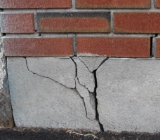 Foundation Cracks